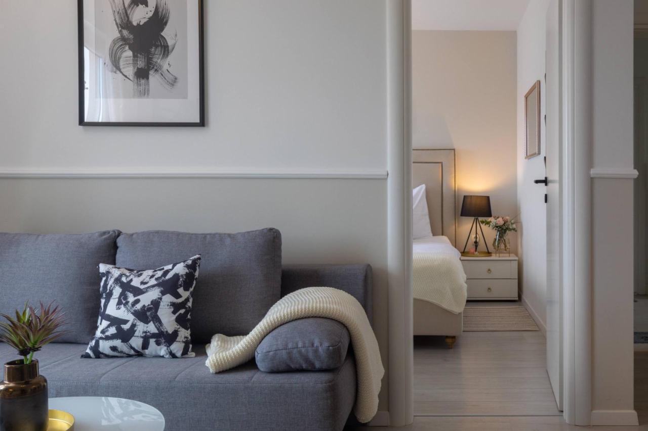 Apartments Valentina Bol Exteriör bild